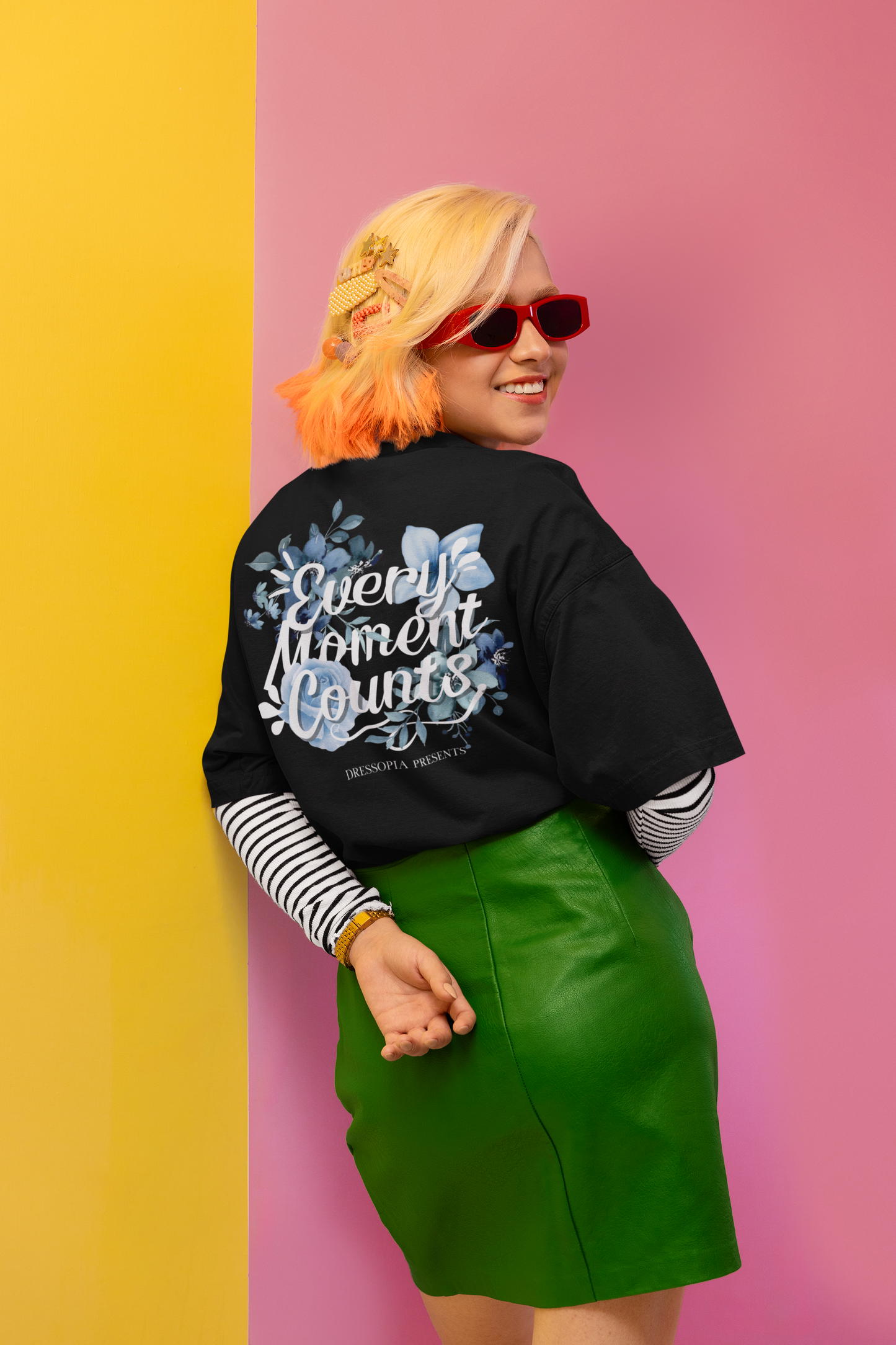 MOMENT OVERSIZED T